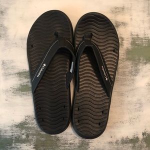 Columbia Flip Flops